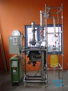 gebrauchte / gebrauchtes / gebrauchter Destille / Destillation