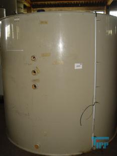 Behandlungsbeh�lter dienen zur  Vorbehandlung von u.a. Teilstr�men des anfallenden Abwassers mit dem Ziel einer optimierten nachfolgenden Endbehandlung der Gesamtabwassermenge. Eine solche Chargenbehandlung kann z.B. in einer Vor-Oxidation, Neutralisation oder auch Vergleichm��igung von konzentrierten Abwasserstr�men zur Endbehandlung bestehen.
Quelle: www.wasser-wissen.de