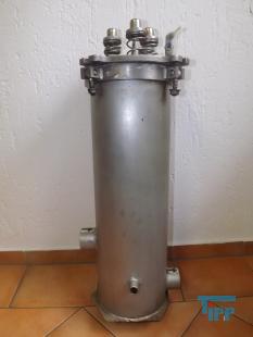 show details - used cartridge filter housing 
