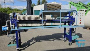 show details - Chamber filter press with closed filtrate outlet 
