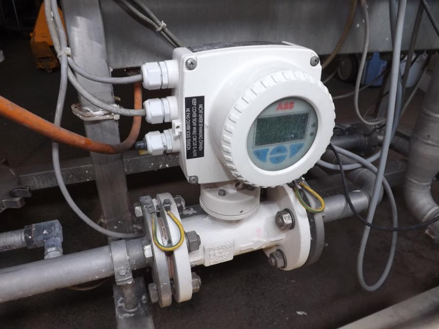 Filtrationsanlage mit Kerzenfiltern und UV-Desinfektion ...
