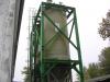 details anzeigen - Tank aus GfK im Stahlgestell von Kerachemie mit Peripherie, Armaturen etc. und 2 Bios�ulen 