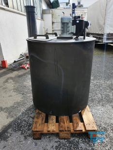 details anzeigen - gebrauchter Kunststoff Rührwerksbehälter / Behandlungsbehälter