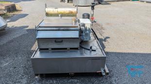 details anzeigen - gebrauchter Bandfilter mit Filtervlies / Filteranlage zur Feststoffabtrennung aus Wasser 